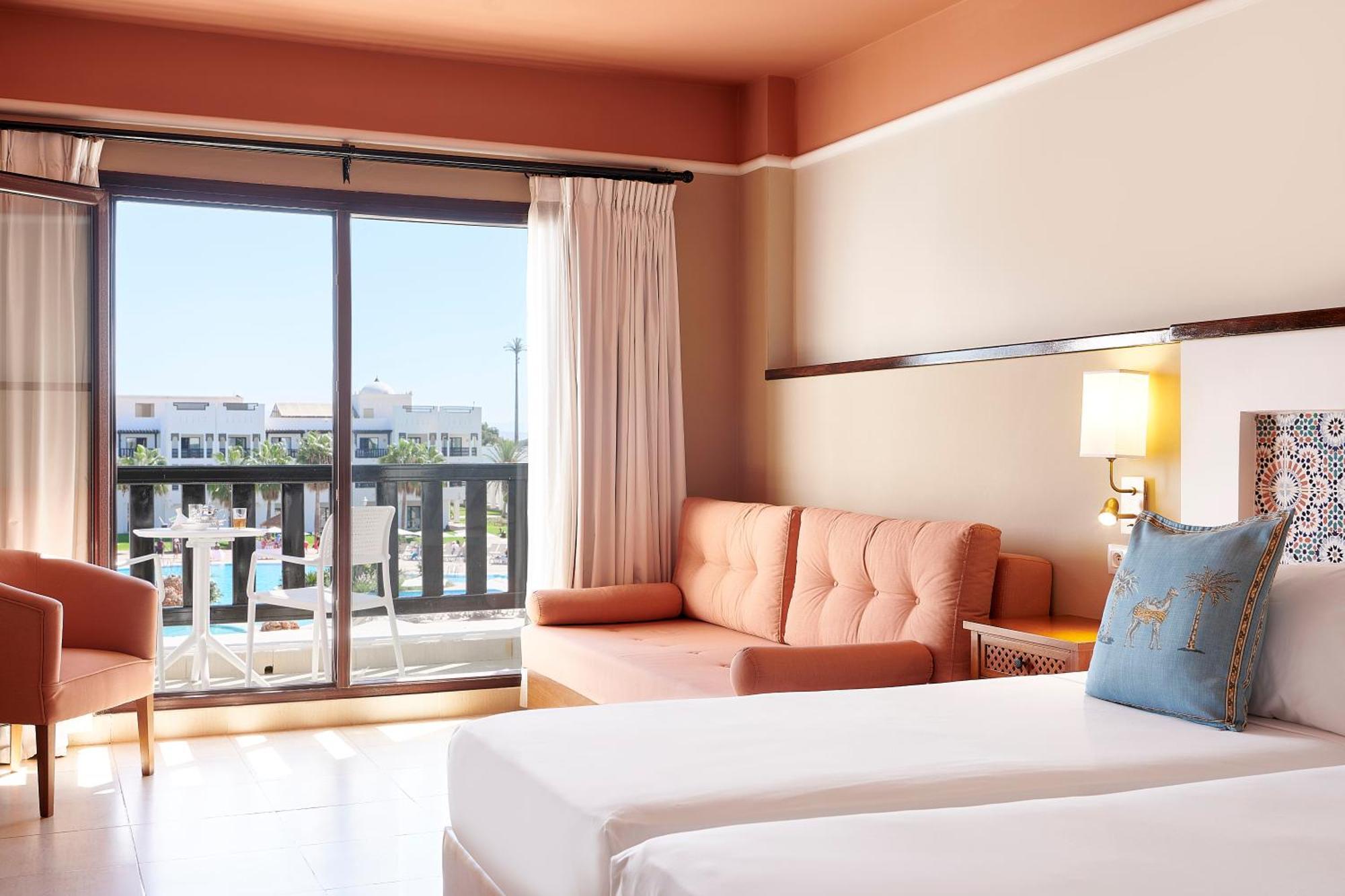 อิเบโรสตาร์ ไซเดีย Hotel ซาอิเดีย ภายนอก รูปภาพ