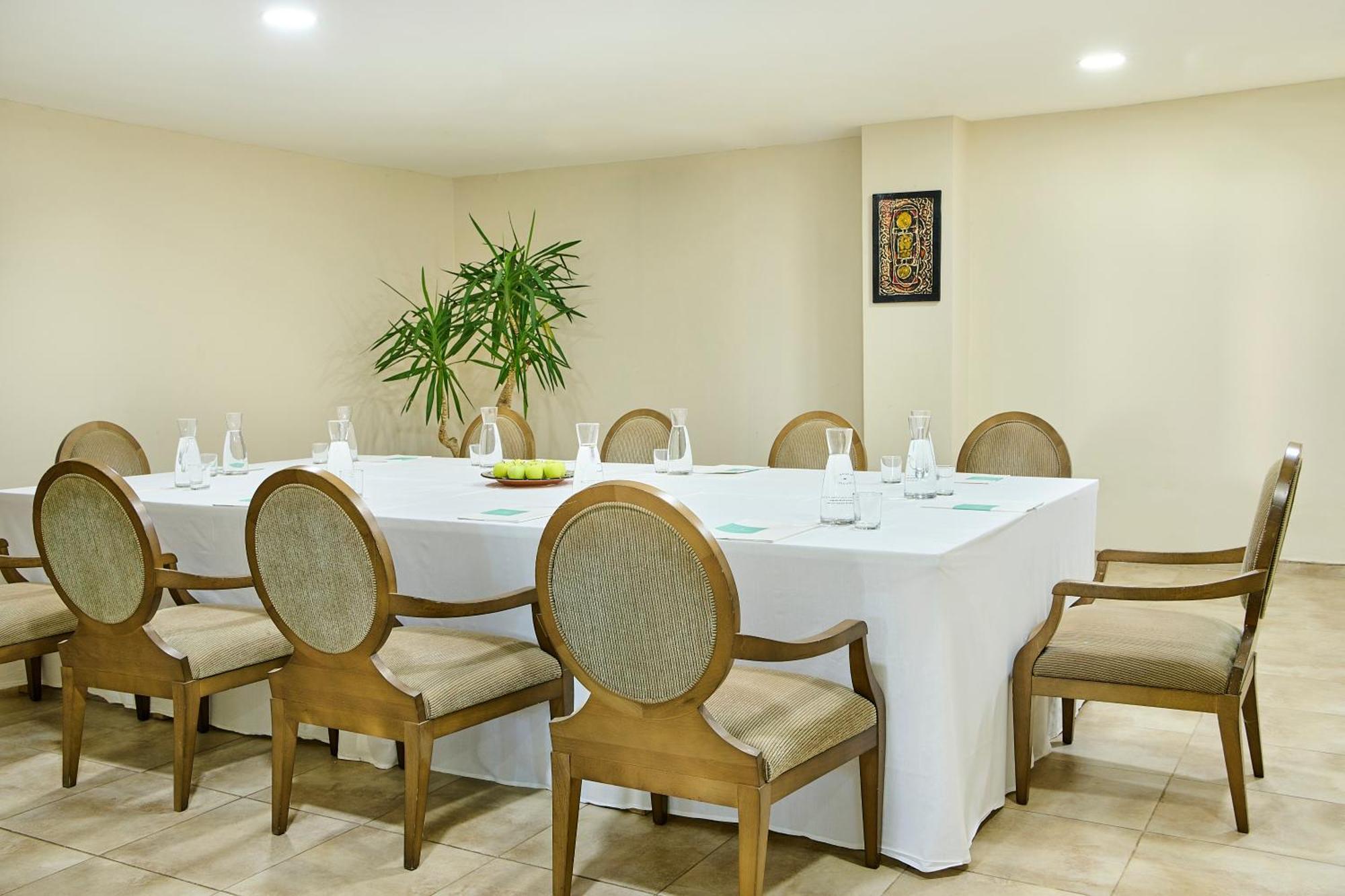 อิเบโรสตาร์ ไซเดีย Hotel ซาอิเดีย ภายนอก รูปภาพ Meeting room